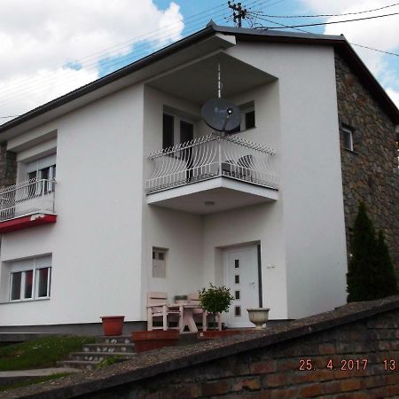 Apartman Katarina Beli Manastir Exterior foto